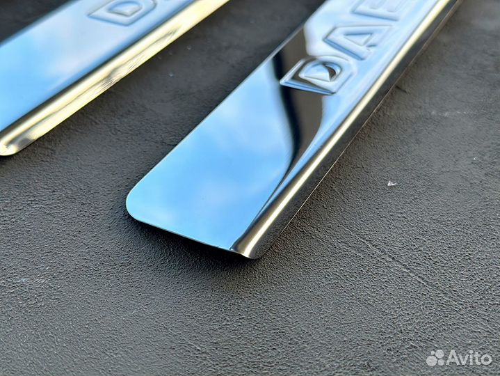 Daewoo Nexia накладки на пороги