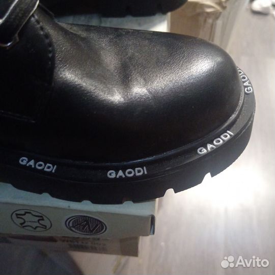 Ботинки демисезонные 36р