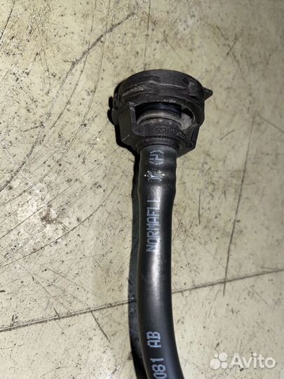 Трубка системы охлаждения Audi A4 B8 8K5 8K2 8K012