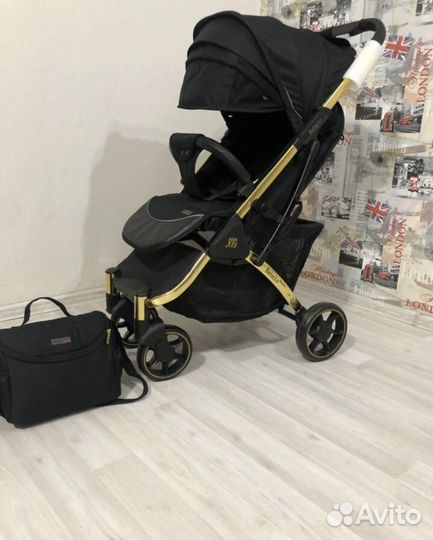 Коляска прогулочная babalo