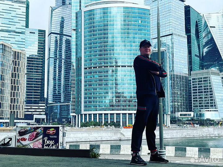 Вакансия: Специалист по маникюру/педикюру