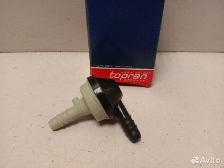 Клапан вентиляции картерных газов Volkswagen Golf