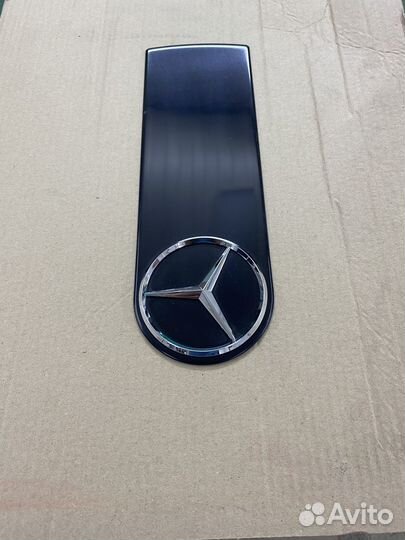 Эмблема на запасное колесо Mercedes G-class w463