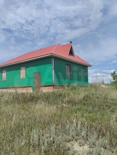 Дом 66,4 м² на участке 12 га