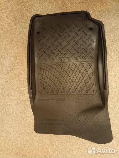 Автомобильные коврики резиновые Volksvagen Polo