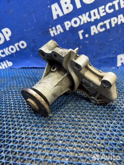 Помпа Mitsubishi Lancer 9 седан 4G15 2003