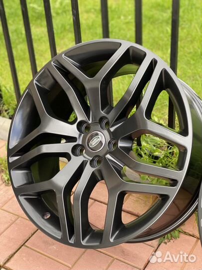 Оригинал кованные Range Rover R22