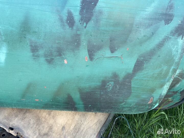 Дверь левая на LADA Niva 2121
