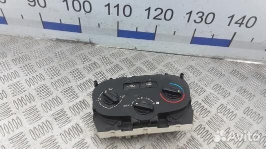 Блок управления печки и климат-контроля peugeot 30