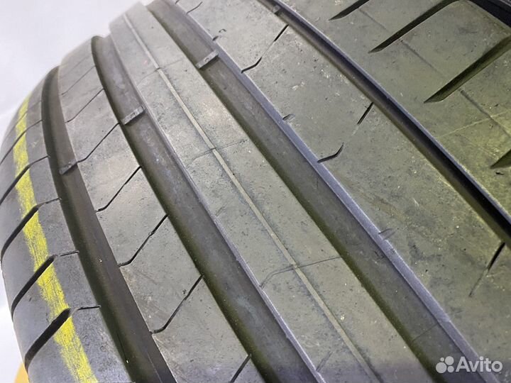 Pirelli P Zero II 255/40 R21