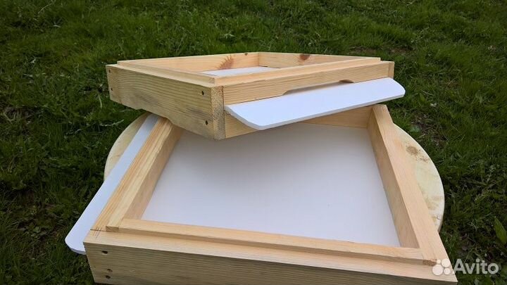 Улей Дадан на 12 рамок