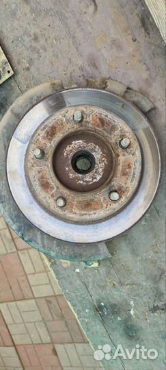 Ступица передняя Нива ваз 2121