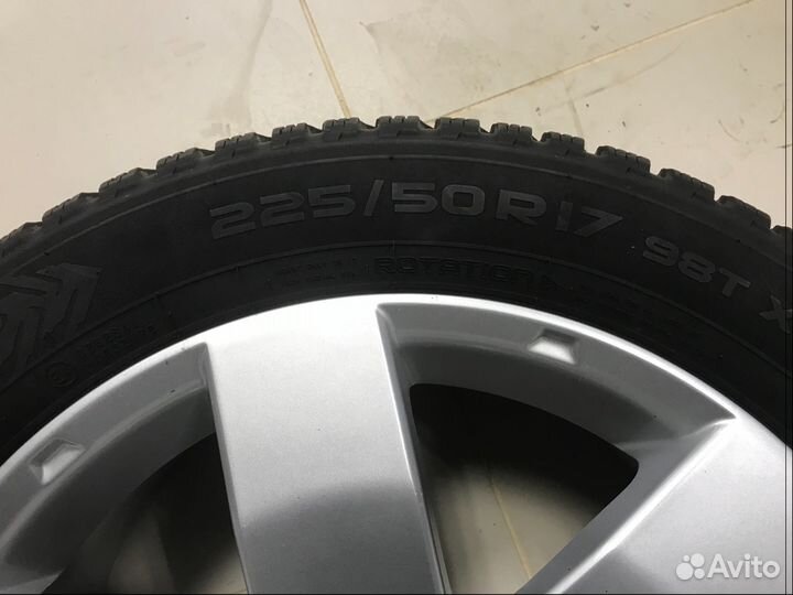 Колёса Nokian Hakkapeliitta 8. 225/50R17 + ди 4шт