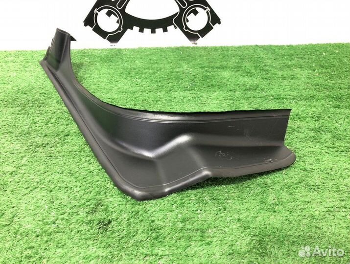 Накладка водостока задняя левая Bmw 5 G30 В48В20В