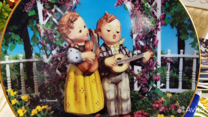 Тарелка Маленькие Компаньоны: Маленькие Музыканты