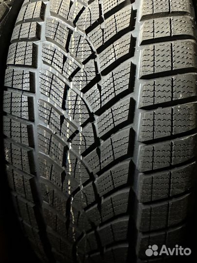 Goodyear UltraGrip Ice SUV Gen-1 265/60 R18 114T