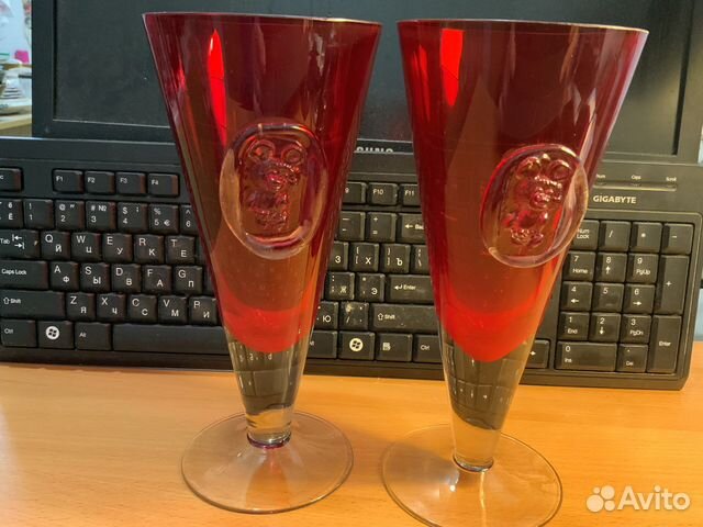 Олимпийский Мишка Рюмки -фужеры рубиновое стекло