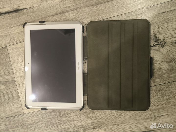 Планшет Samsung Note 10.1
