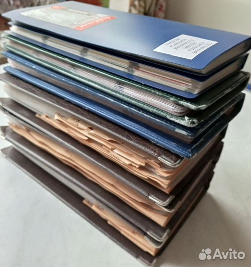 Коллекция визитных карточек ресторанов Москвы