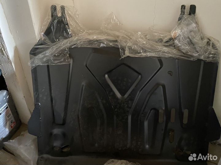 Продам защиту двигателя