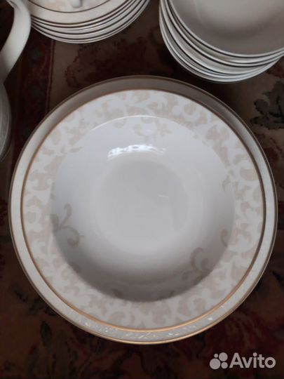 Villeroy&Boch. Сервиз столовый и чайный