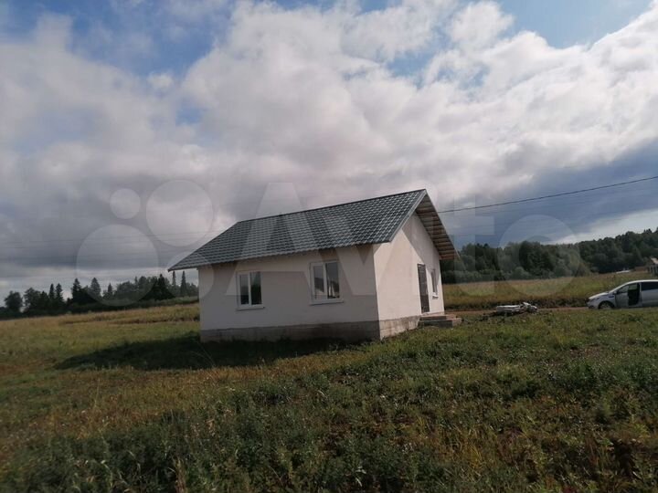 Дом 52 м² на участке 12 сот.