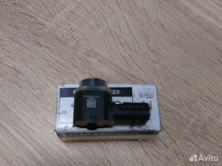 Датчик парковки Nissan