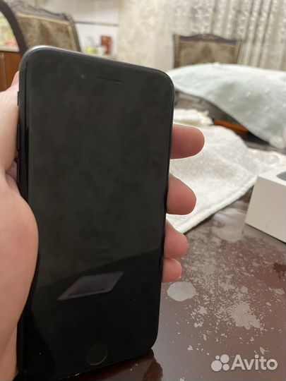 iPhone 7, 32 ГБ