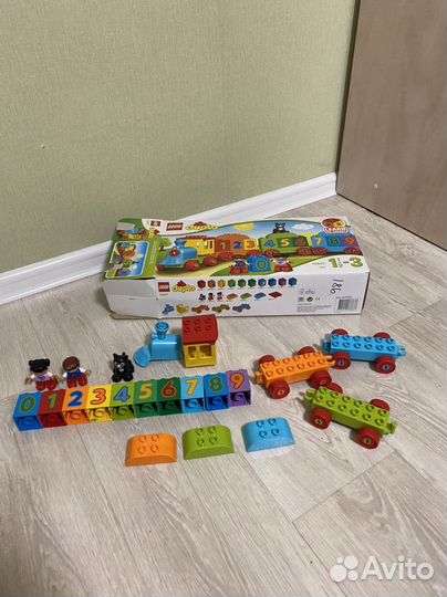 Lego duplo поезд