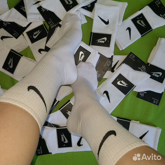 Носки Nike белые высоки