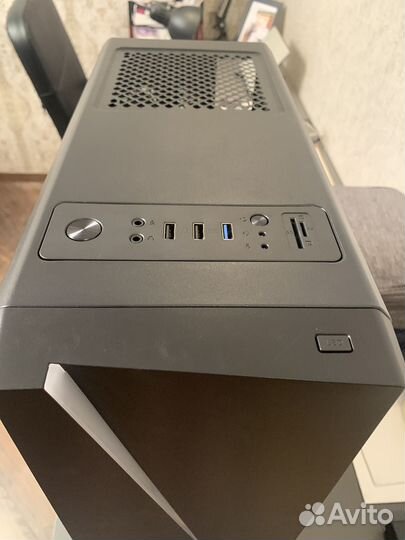 Корпус Aerocool Cylon ATX без бп RGB