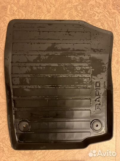 Автомобильные коврики резиновые для Skoda Rapid 2G