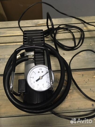 Насос для автомобиля