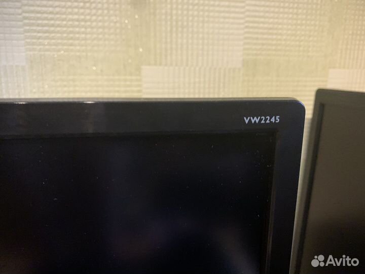 Монитор 22 дюйма