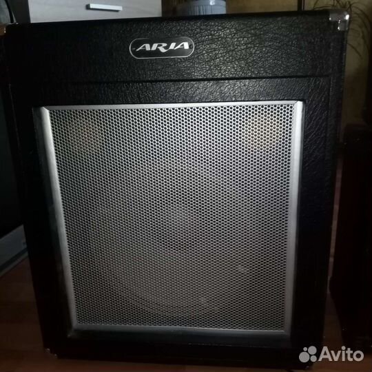 Комбики гитарные behringer Ibanez