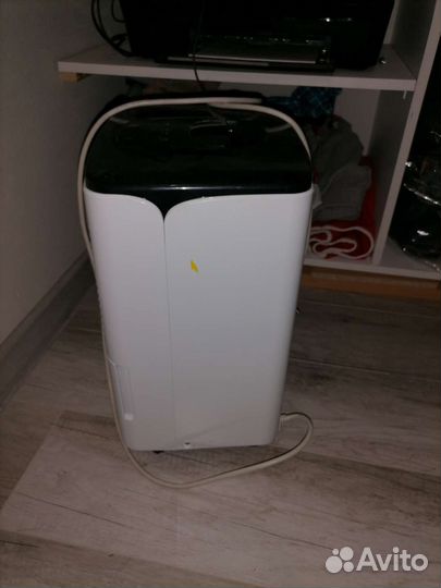 Осушитель воздуха NeoClima ND-10AH