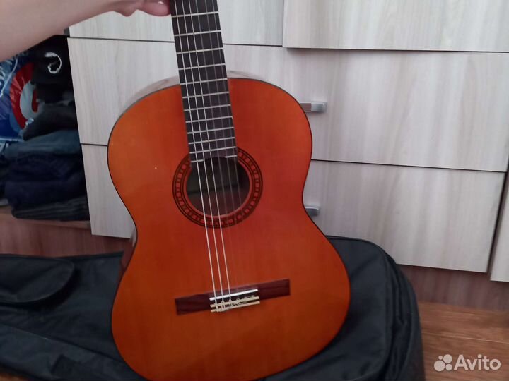Акустическая гитара yamaha cs40