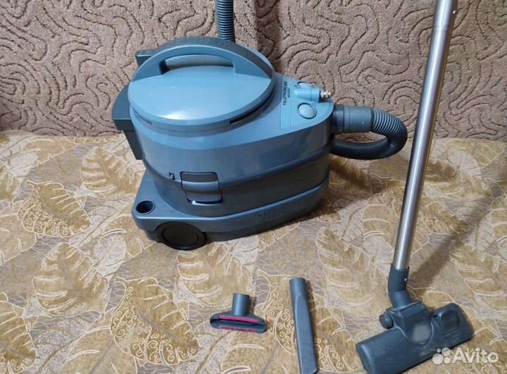 Строительный пылесос Philips. Голландия