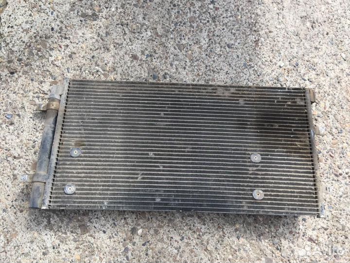 Радиатор кондиционера Ауди А5 8t 3.2