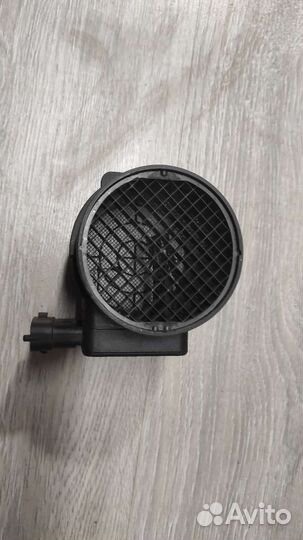 Расходомер воздуха Opel Vectra 24404016