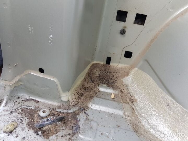 Крыло заднее левое LADA Largus