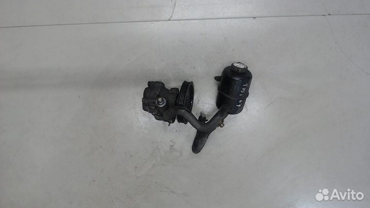 Гур Mitsubishi Colt, 1995