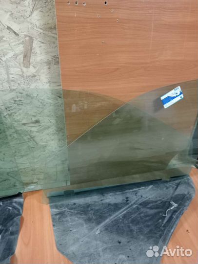 Стекло LADA granta