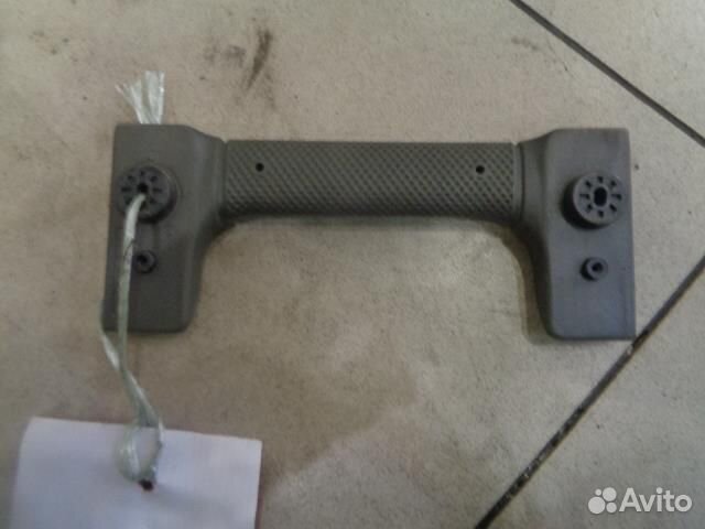 Накладка обшивки двери передней правой Land Rover