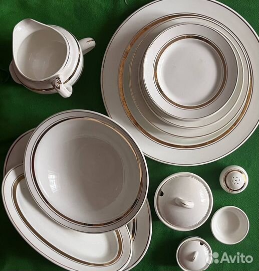 Обеденный сервиз фаянс золочение СССР 1962-1991