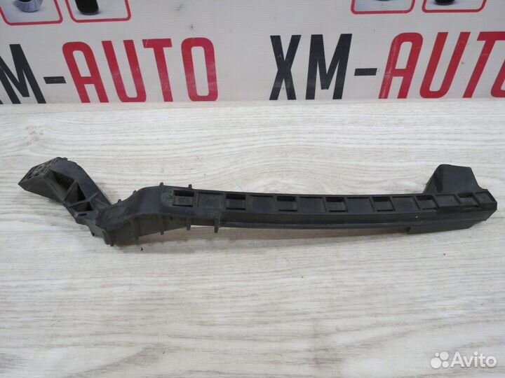 Направляющая стекла двери Kia Cerato