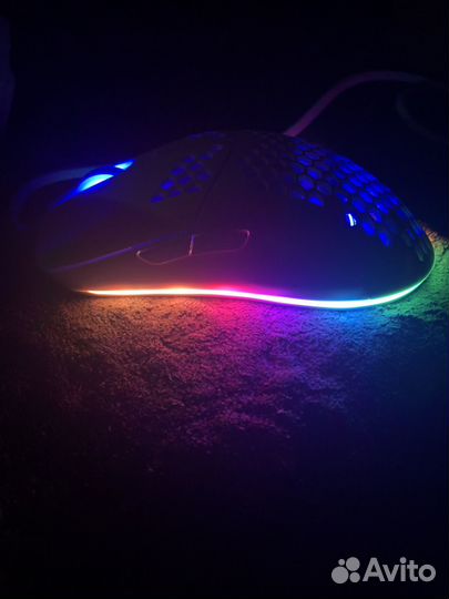 Игровая мышь canyon