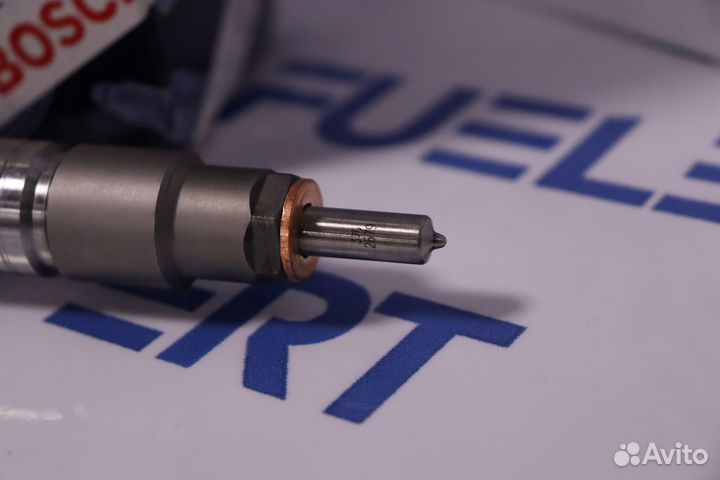 Форсунка топливная 0445120562