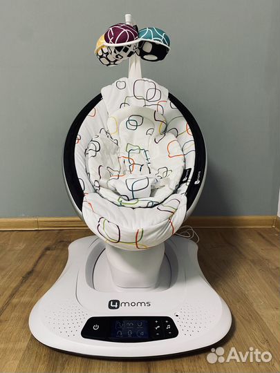 Электронные качели (шезлонг) 4Moms MamaRoo (аренда