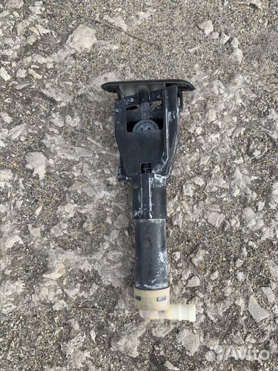 Омыватель фары правый Pajero 4